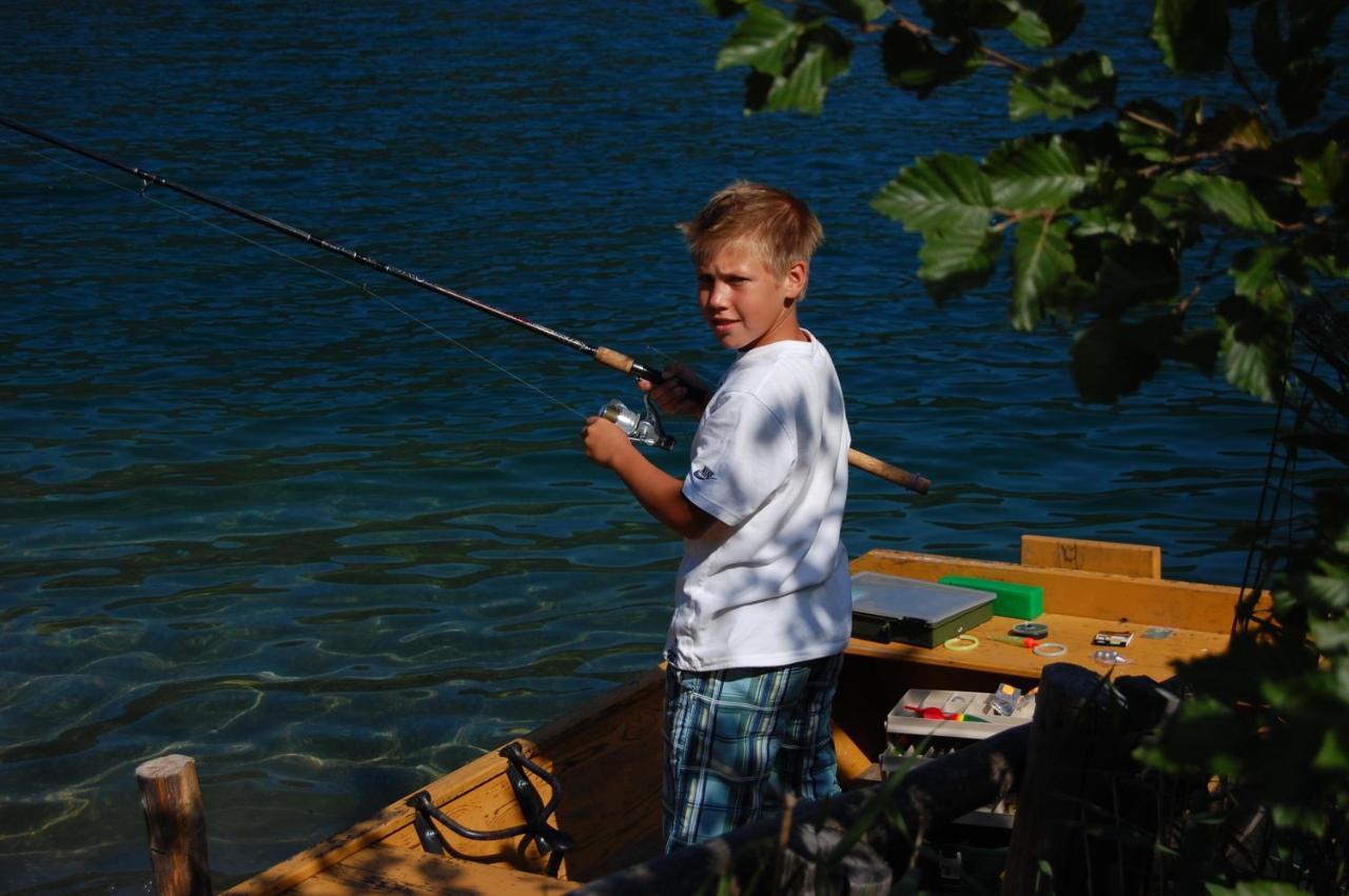 Ferienwohnungen Mitterer Weissensee Bagian luar foto