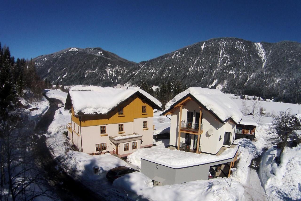 Ferienwohnungen Mitterer Weissensee Bagian luar foto