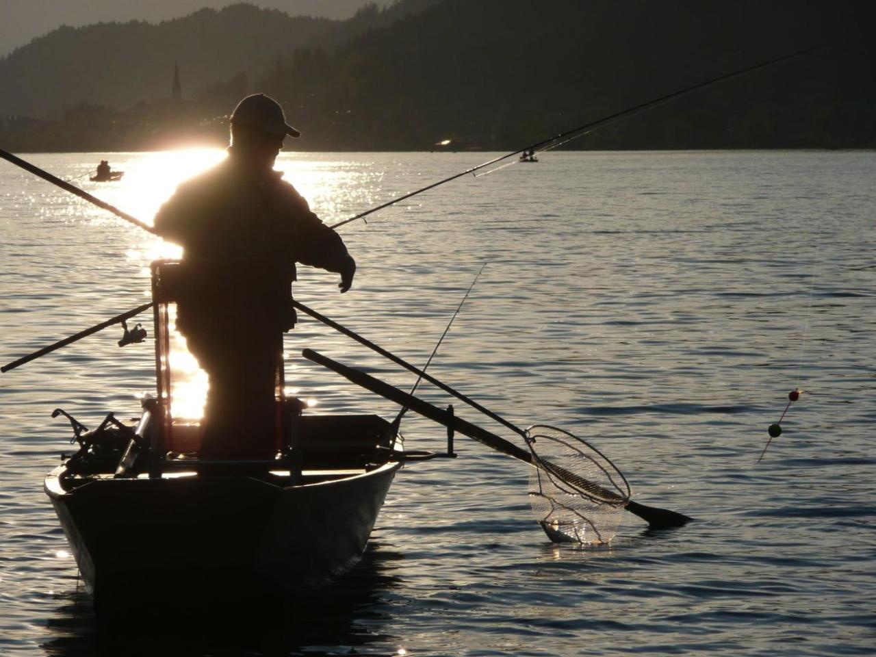 Ferienwohnungen Mitterer Weissensee Bagian luar foto
